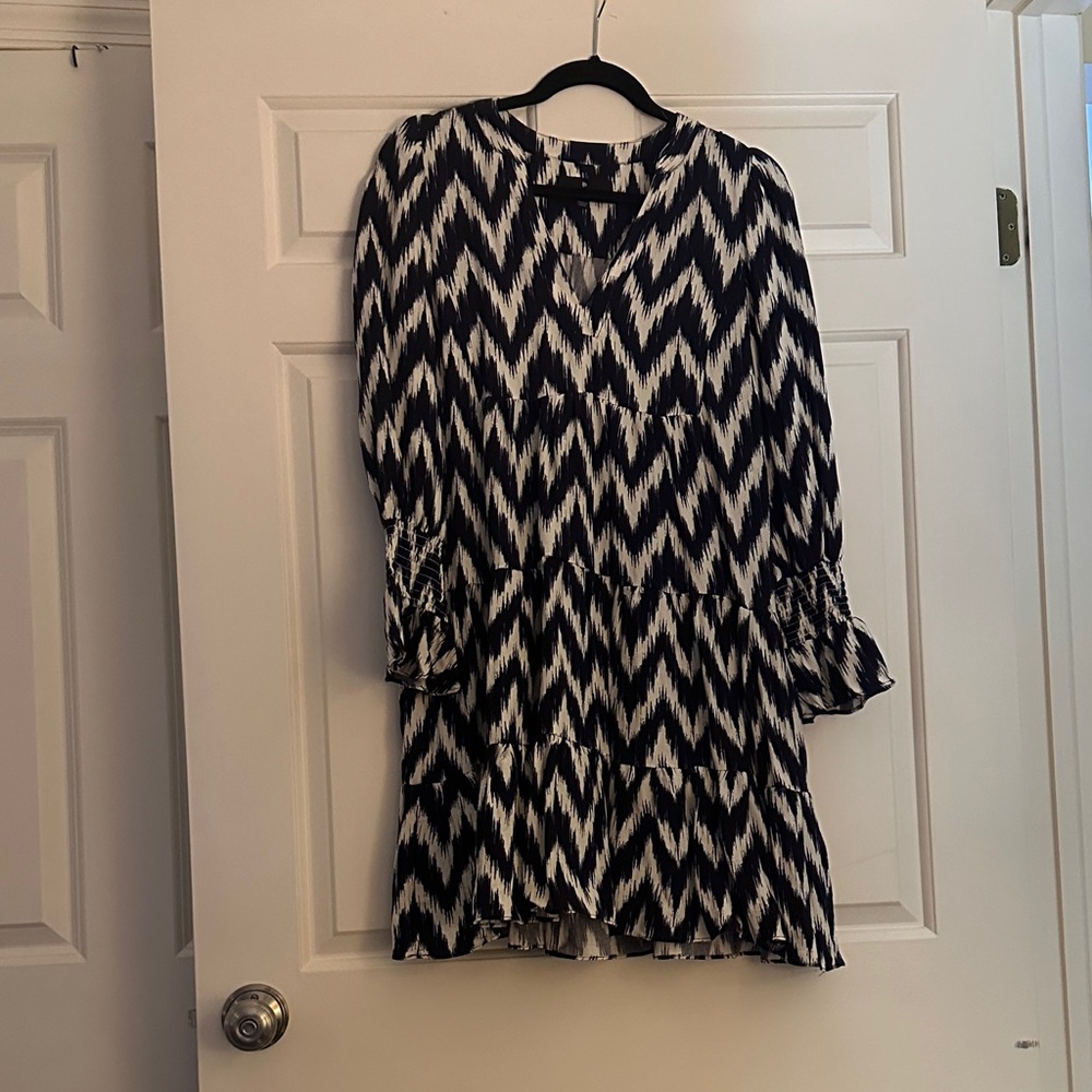 Pomander Place Monochrome Zigzag Long Sleeve Dress